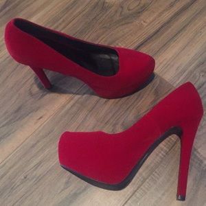 Lip stick red Stilettos
